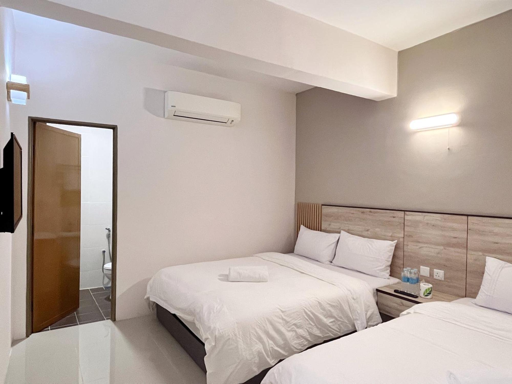 Vilana Hotel Arau Extérieur photo